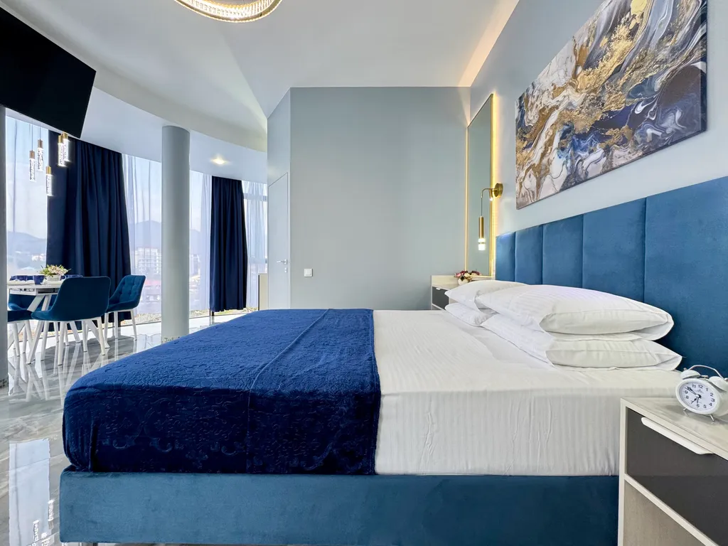 Люкс с панорамным видом на море