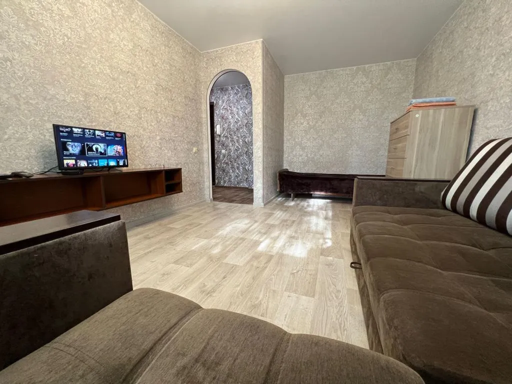 Квартира 1-я квартира рядом с аэропортом — Обь