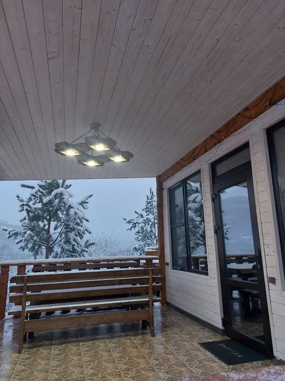 Коттедж с видом на горы