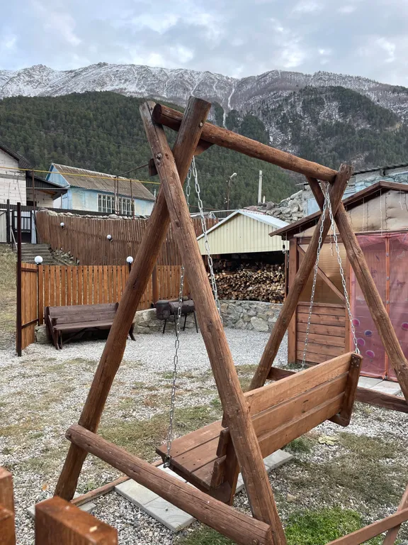 Треугольный домик в Приэльбрусье