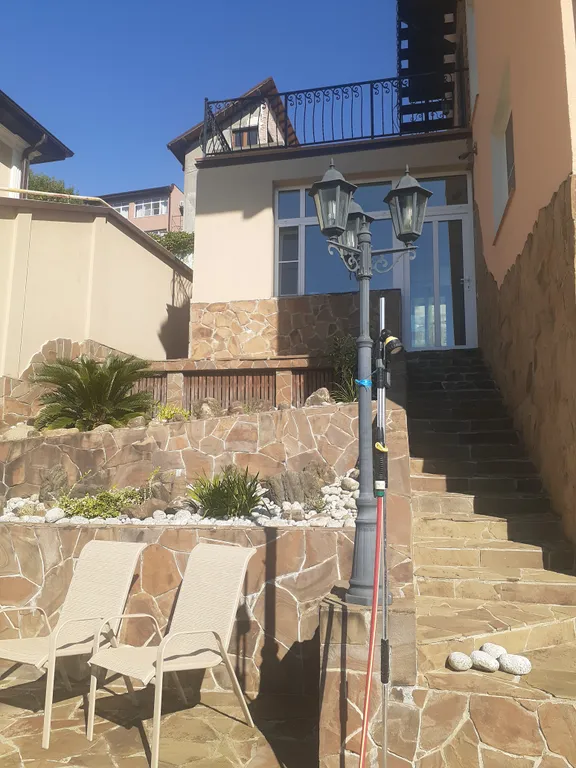 Коттедж Уютный дом с бассейном — Сочи