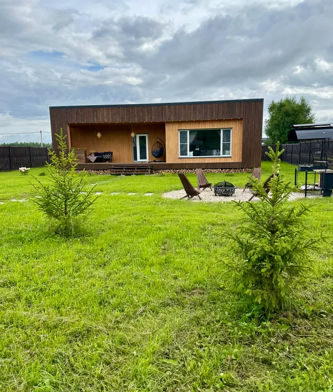 Стильный дом с чаном