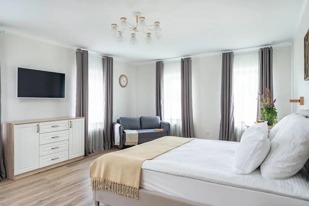 Дом Писателя коттедж с 5 спальнями