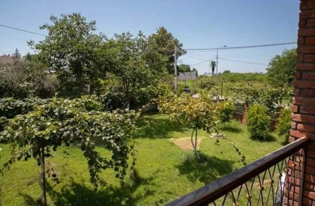 Просторный дом у моря