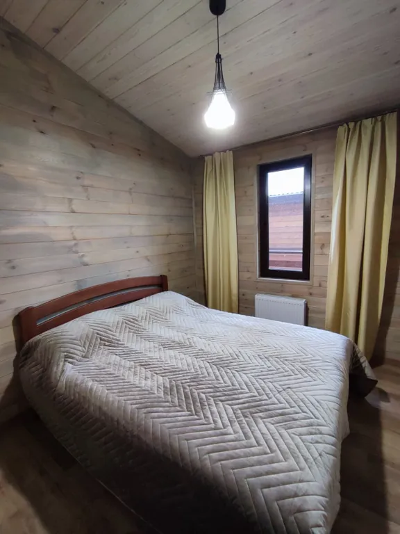 Уютный новый дом с прекрасным видом на горы