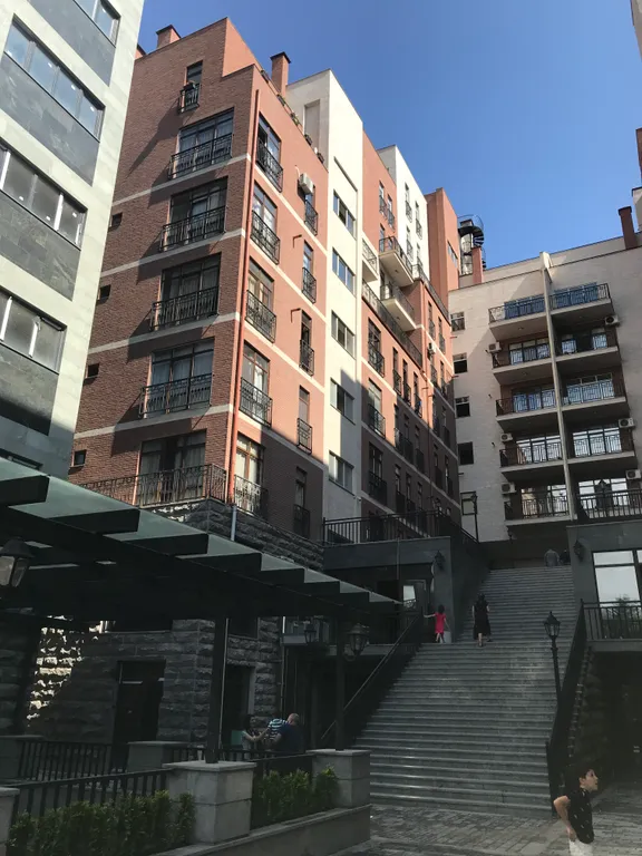 Потрясающий вид на старый Тбилиси