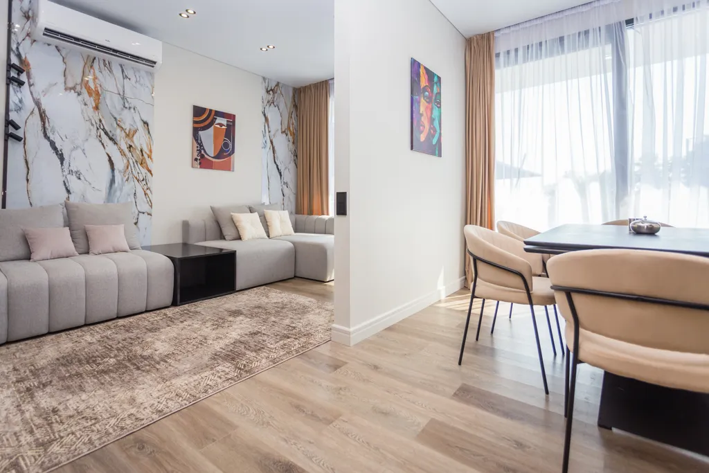 Дом у моря с бассейном