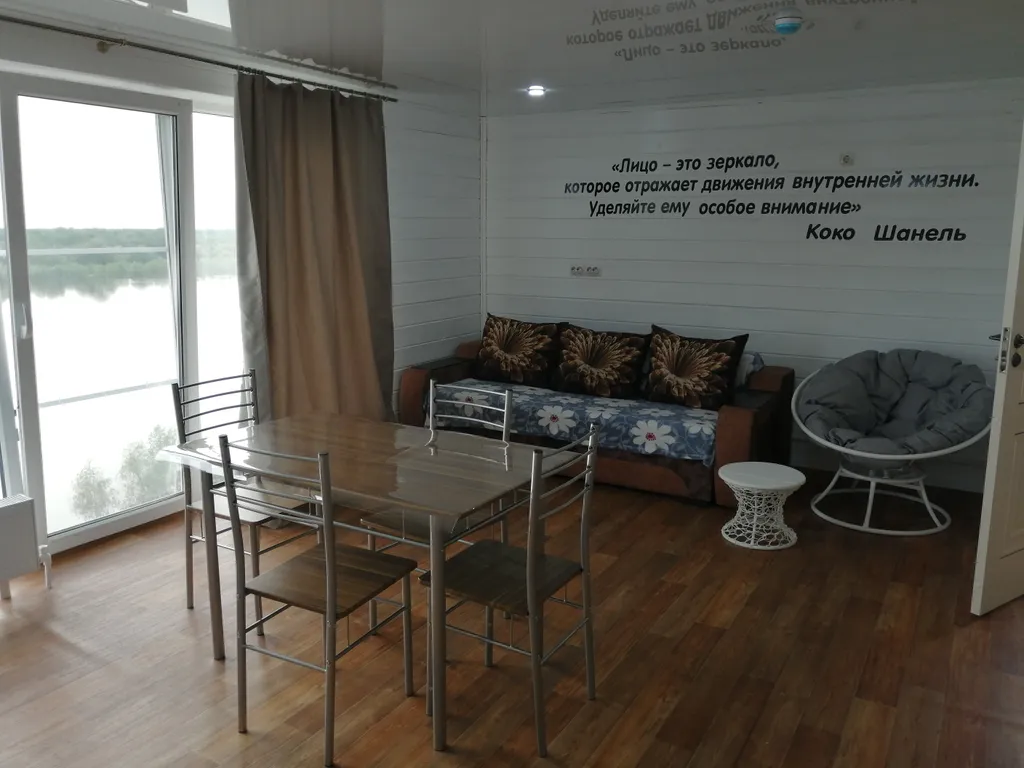 Дом на берегу Ахтубы