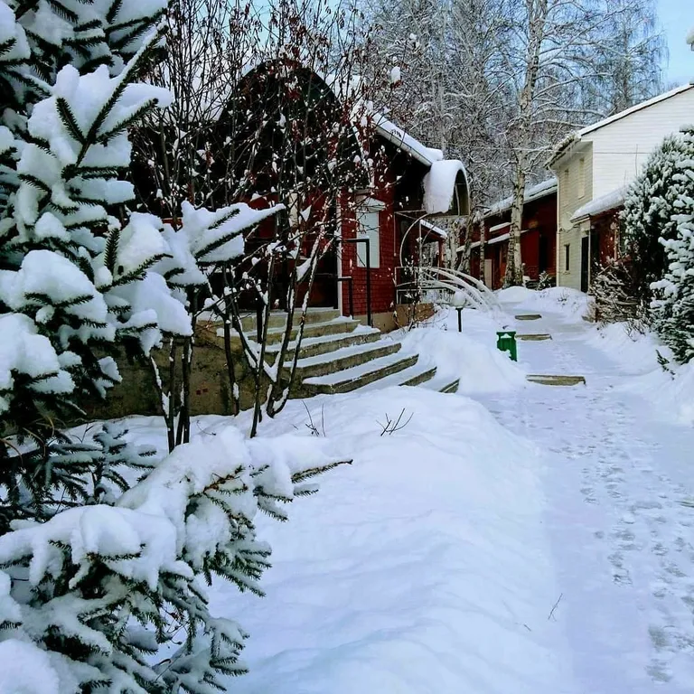 Семейное бунгало на Банном Гостевой