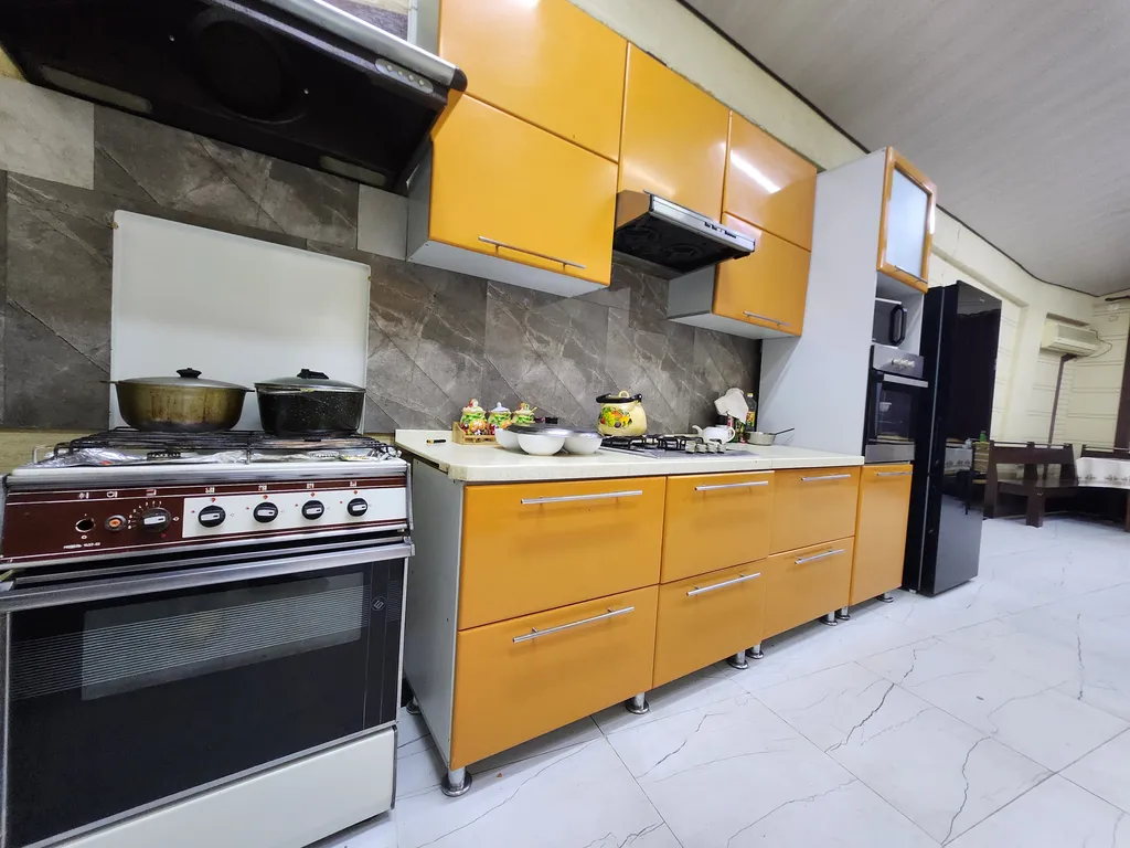 5-комнатный Дом