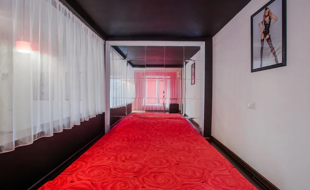 Студия с джакузи