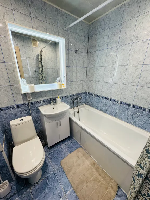 Квартира в центре спального района