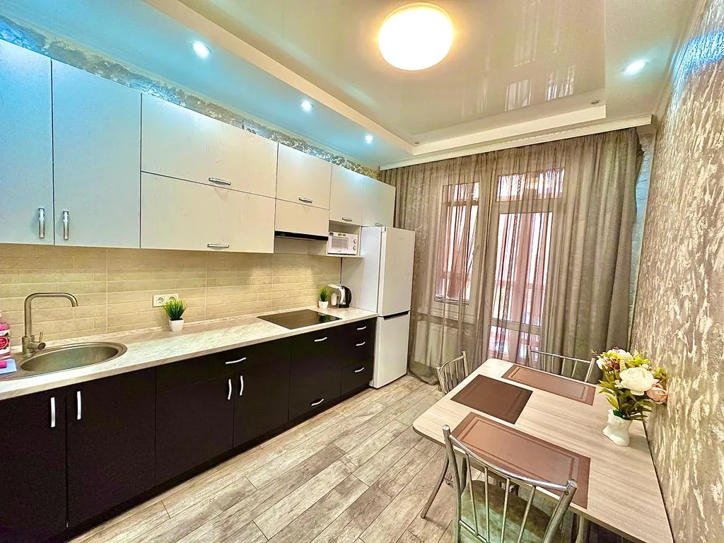 Квартира Новостройка квартира люкс — Мирное