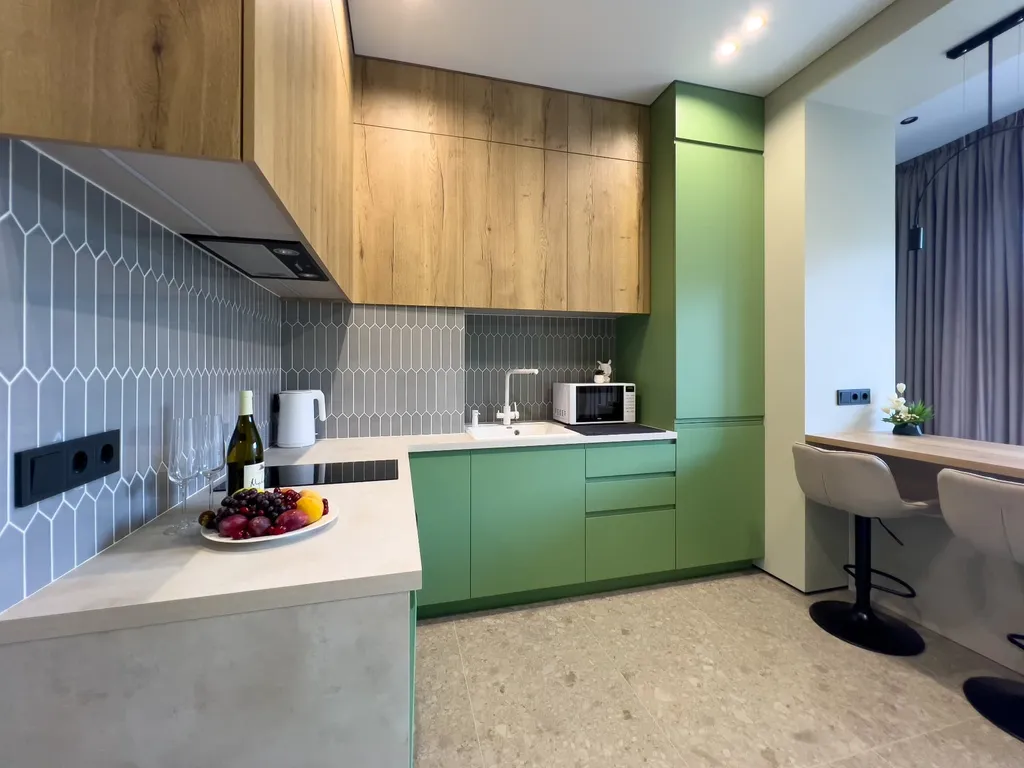 Новая квартира с просторной терассой и прекрасным видом на горы