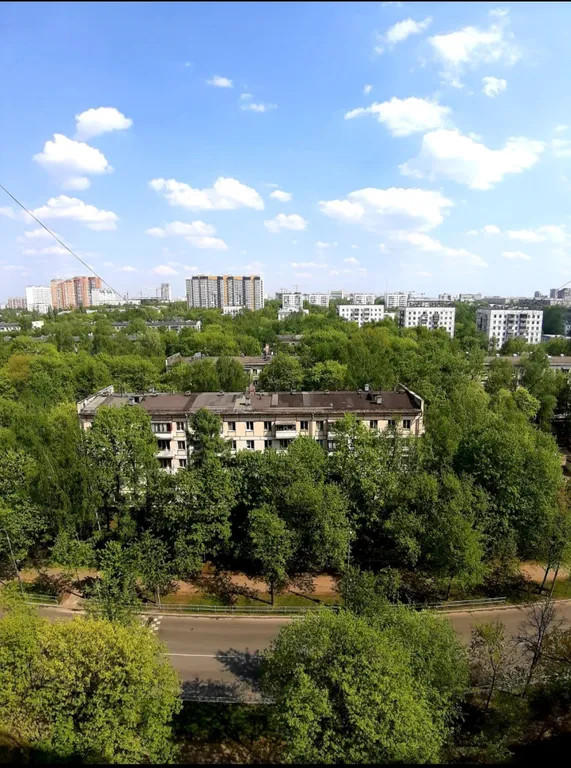 Тихая комната в трёхкомнатной квартире