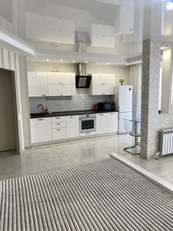 Уютная квартира в центре города рядом с парком 30 лет ВЛКСМ