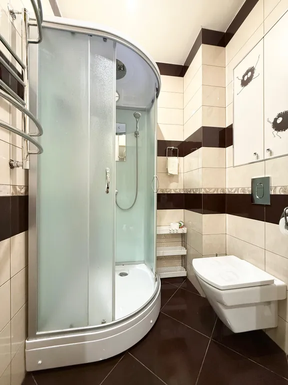 Двухкомнатная квартира возле торгового квартала