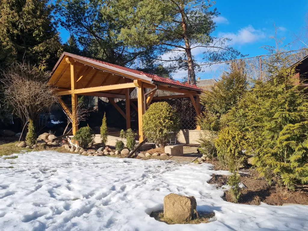 Коттедж на склоне возле Дубровского