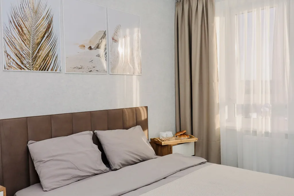 Дизaйнepcкая квартиpа пpемиум-клаccа c бaлкoном