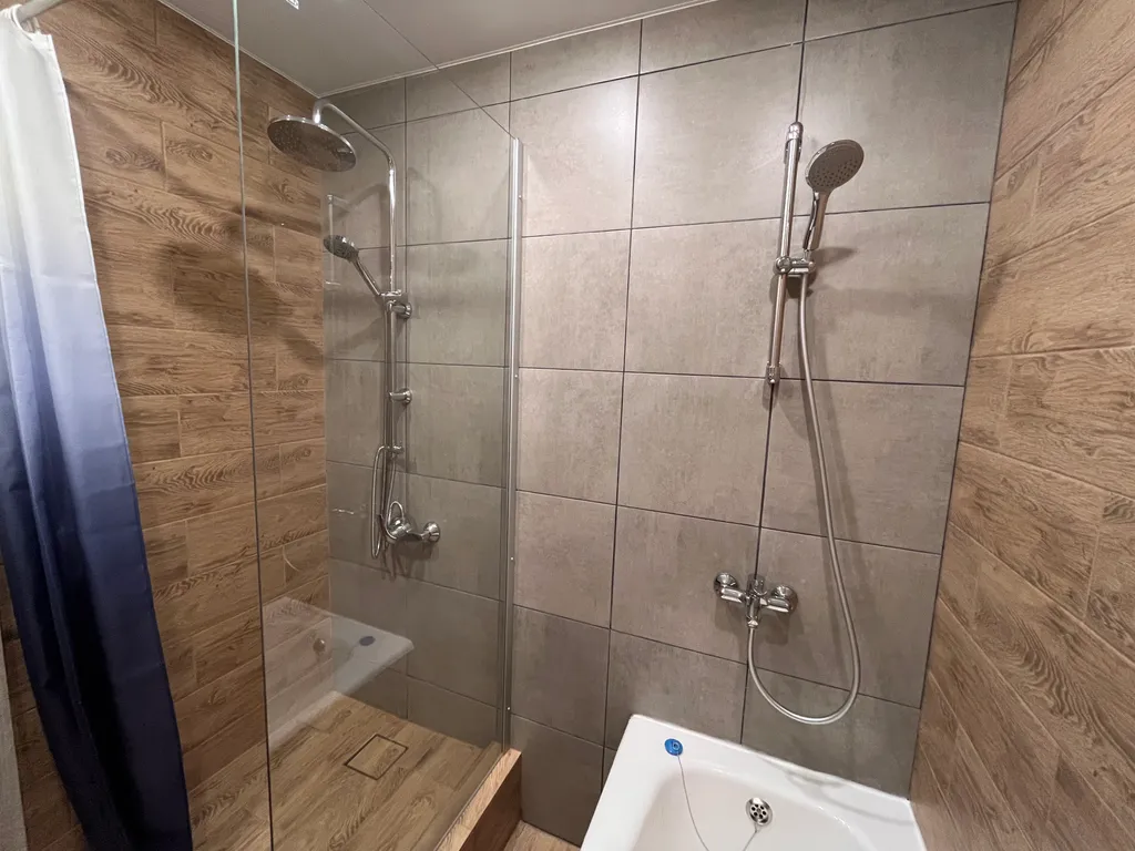 Квартира с современным ремонтом рядом со склоном