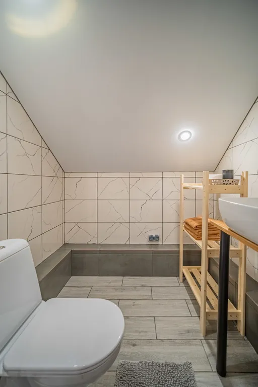 Уютный барн хаус с большими панорамными окнами Барн 4