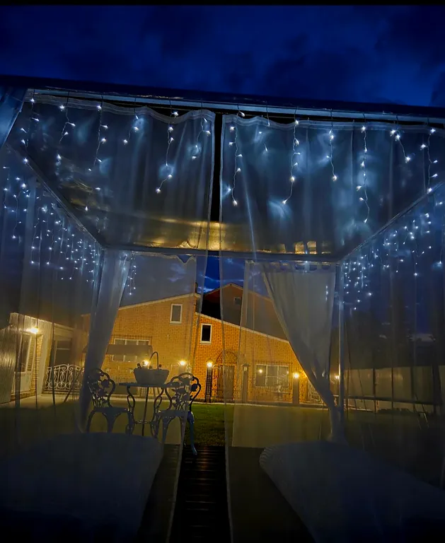 Просторный комфортабельный коттедж в центре города с банным чаном