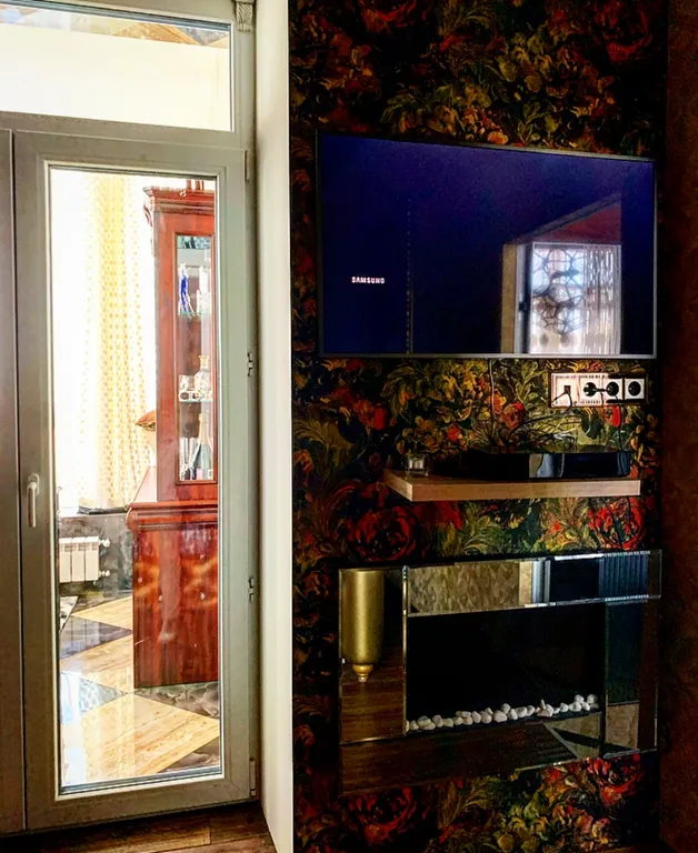 Элитная видовая люкс квартира с террасой дизайна R Cavalli