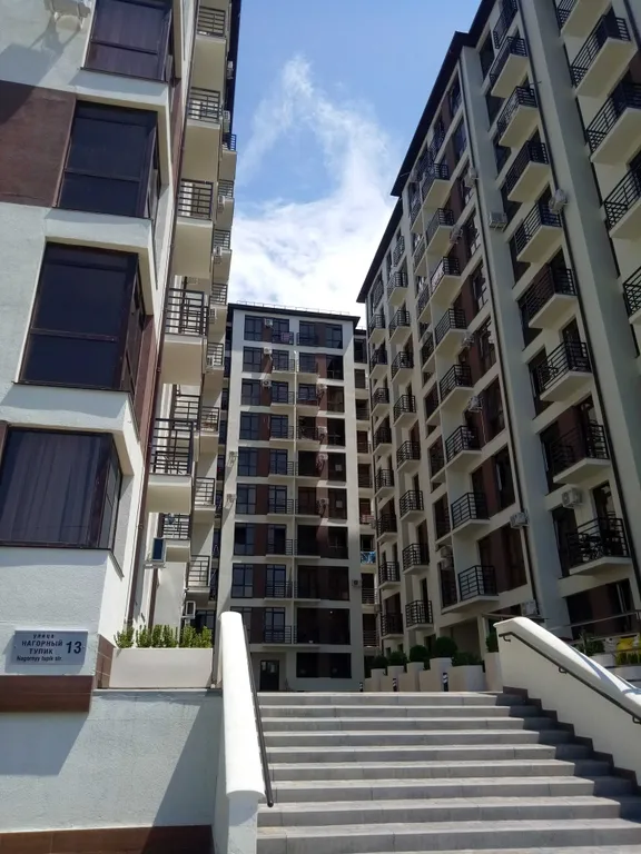 Квартира Квартира Евродвушка Мандарин — Сириус