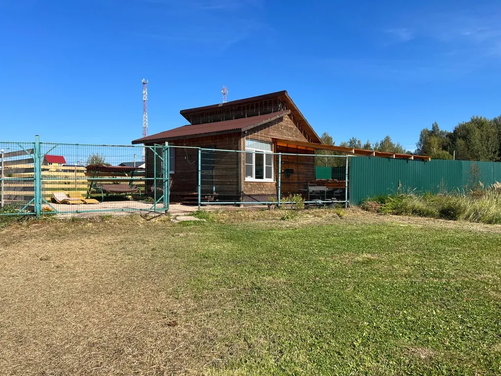 Дом с баней на берегу озера