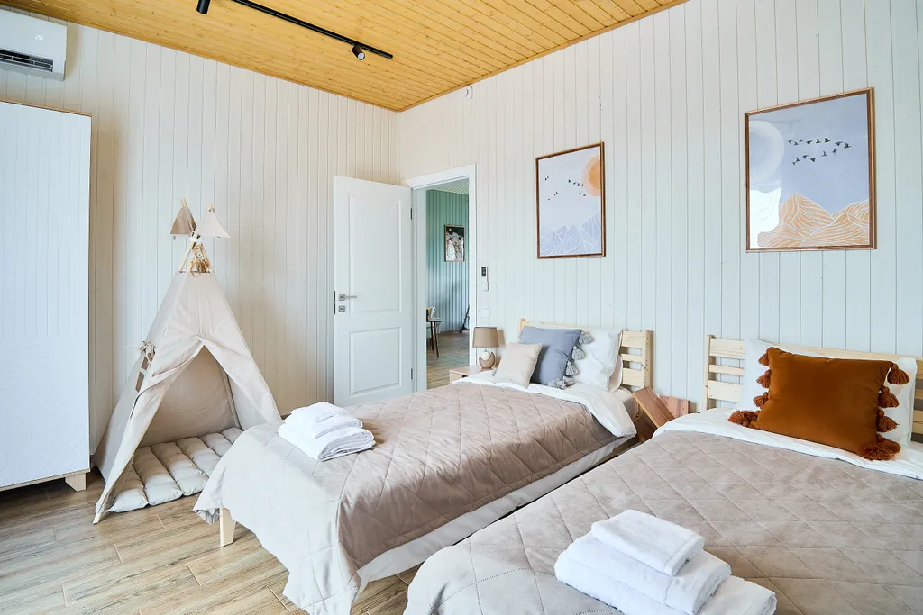 Дом у реки, с баней, чаном и зоной барбекю