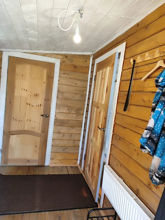 Ладога, Гостевой дом у воды в Кобоне