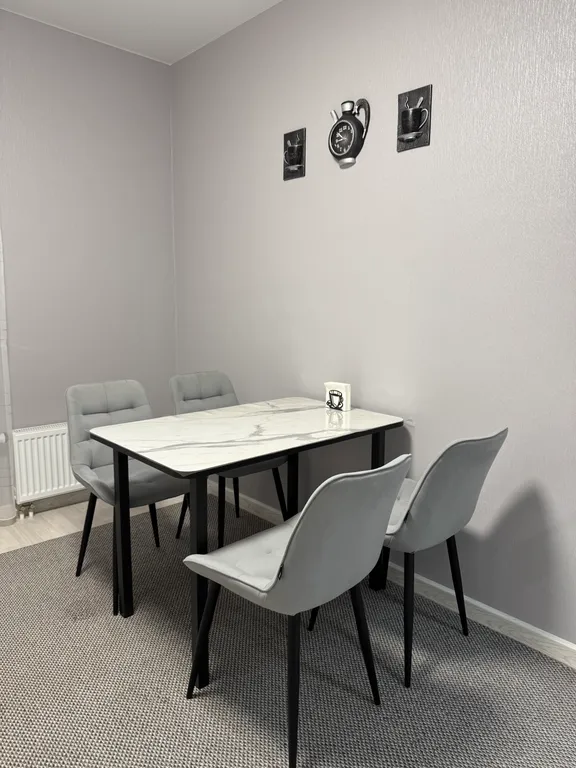 Уютная новая квартира в тихом спальном районе