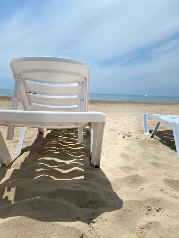 Апартамент полулюкс у моря