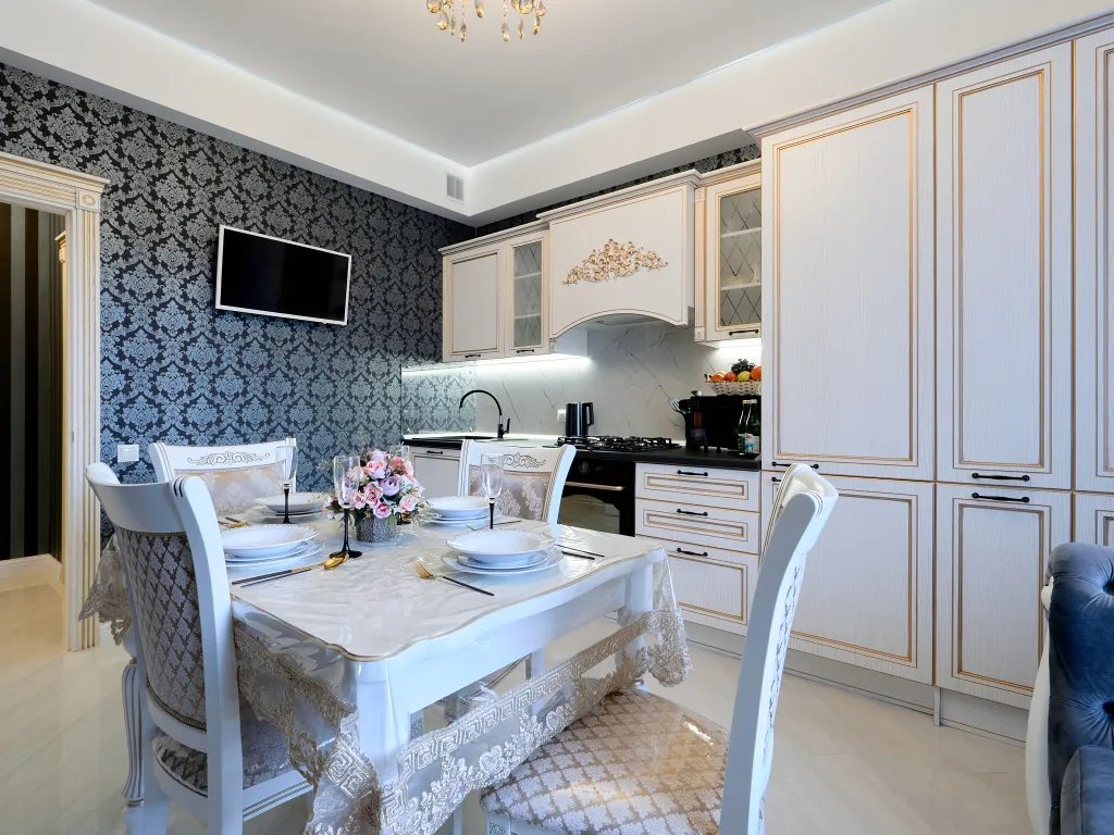 Двухкомнатные апартаменты возле парка со стороны "Долины роз"