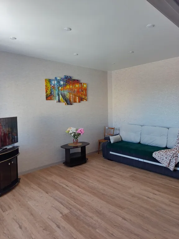 Квартира с видом на горы и озеро Байкал. Все что нужно для отдыха. — аренда посуточно в Северобайкальск