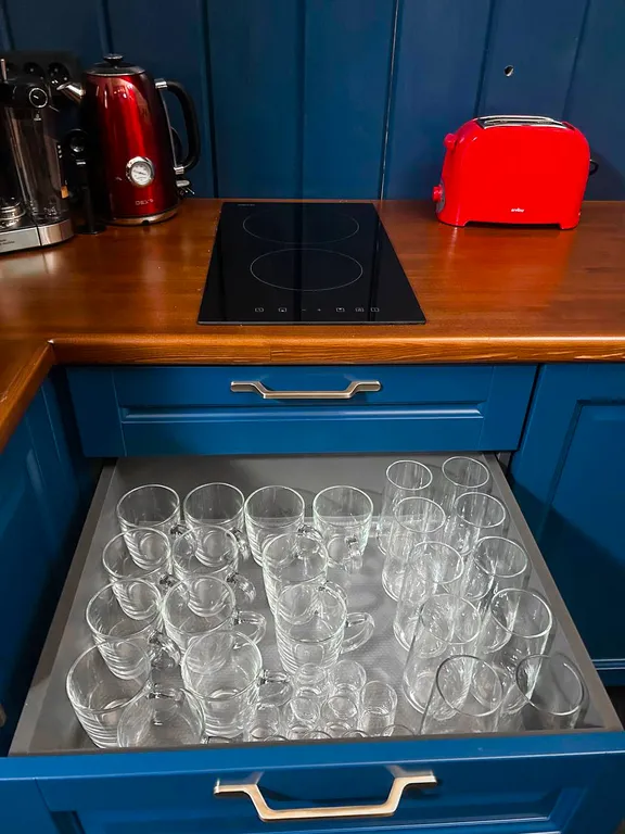 Барн хаус с видом на лес и горы