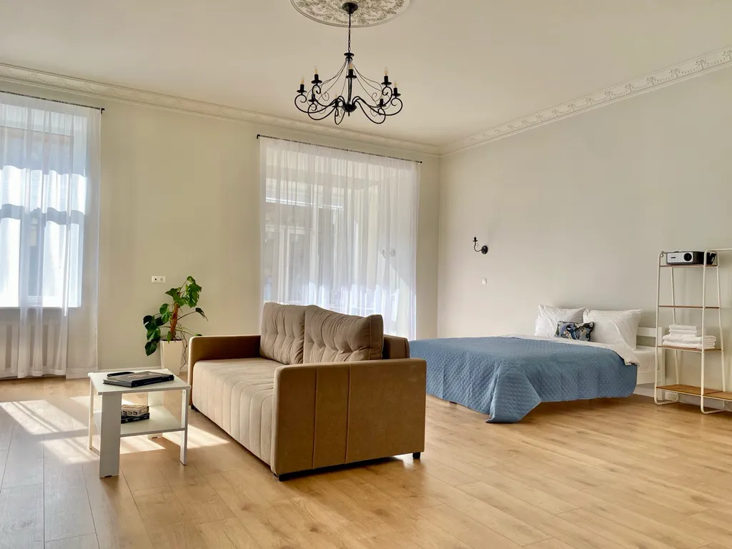 Роскошная трехкомнатная квартира для 6 гостей на Васильевском острове