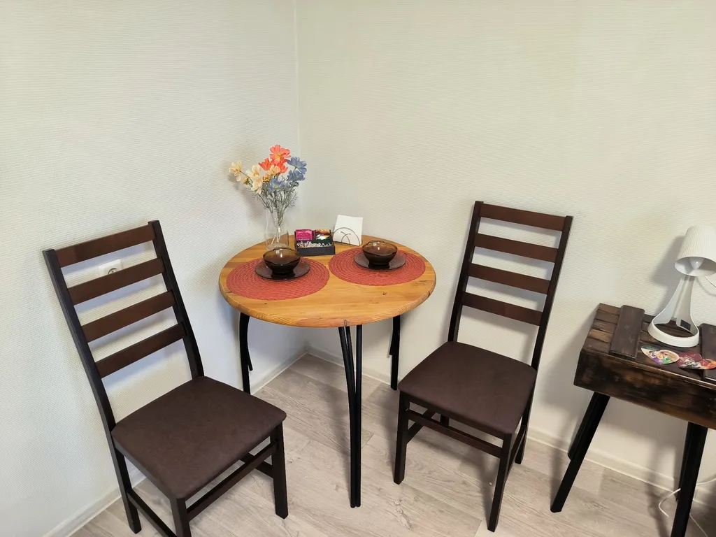 Студия у цирка