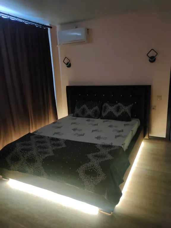 Квартира Шикарный люкс — аренда посуточно в Магнитогорск