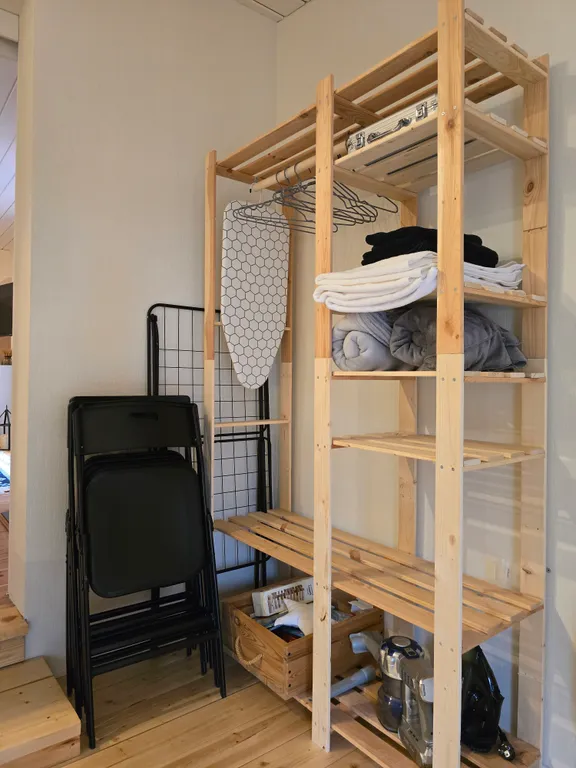 Домик в сосновом лесу