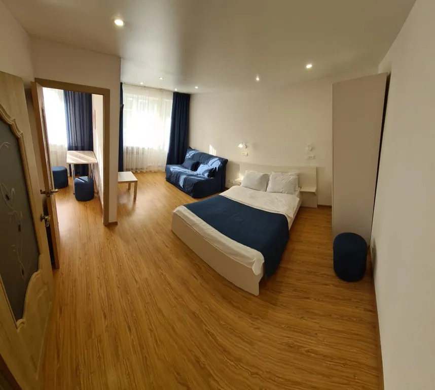 Квартира Уютная однокомнатная квартира с видом на гостиный двор — Ейск