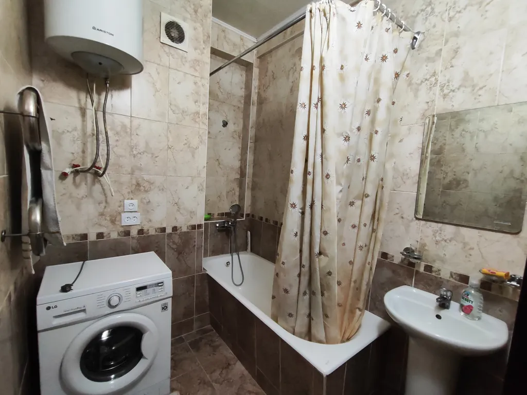 Просторные двухкомнатные апартаменты в центре филармония