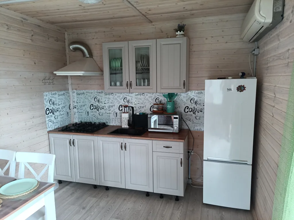 Домик у моря