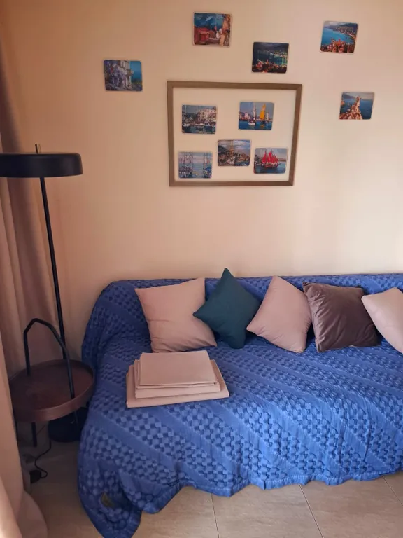 Уютная студия с видом на море