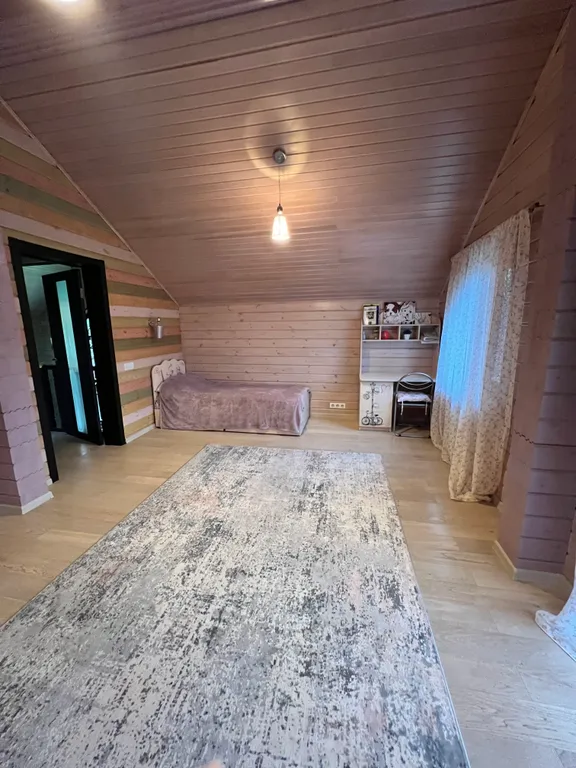 Дом на берегу маны