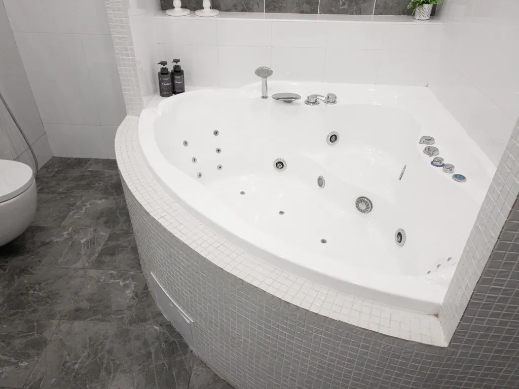 Апартаменты с джакузи и панорамными окнами