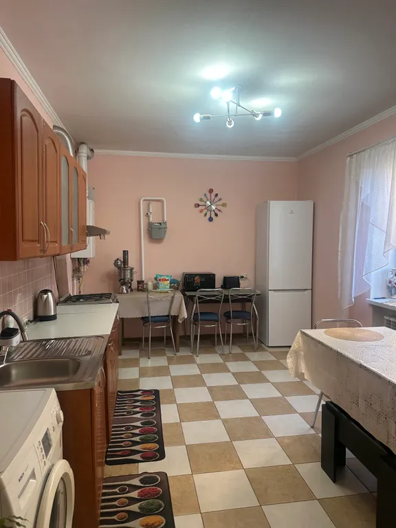 Дом с баней в уютном месте