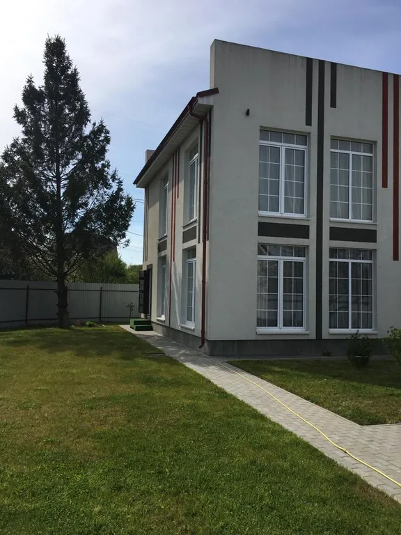 Дом у озера