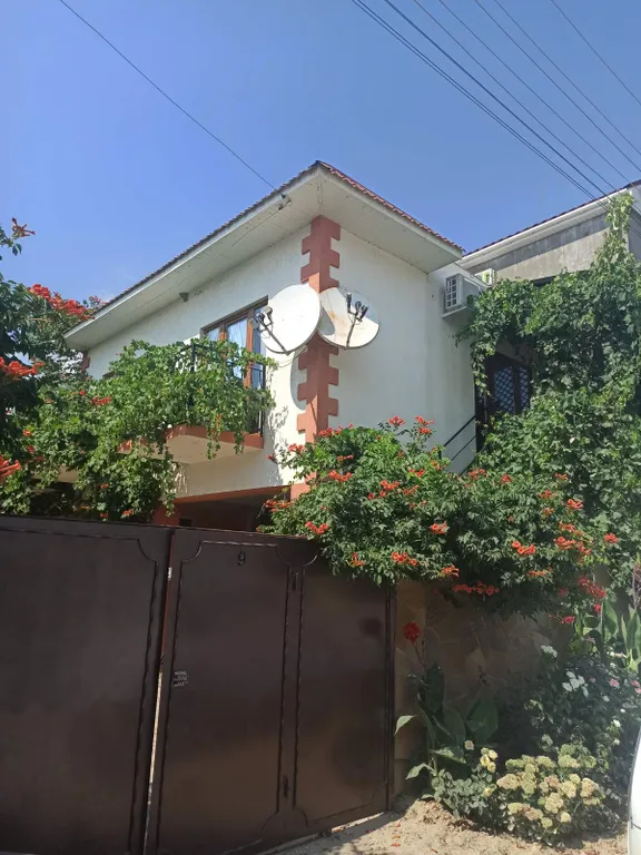 Коттедж 3-комнатный Дом — аренда посуточно в Судак