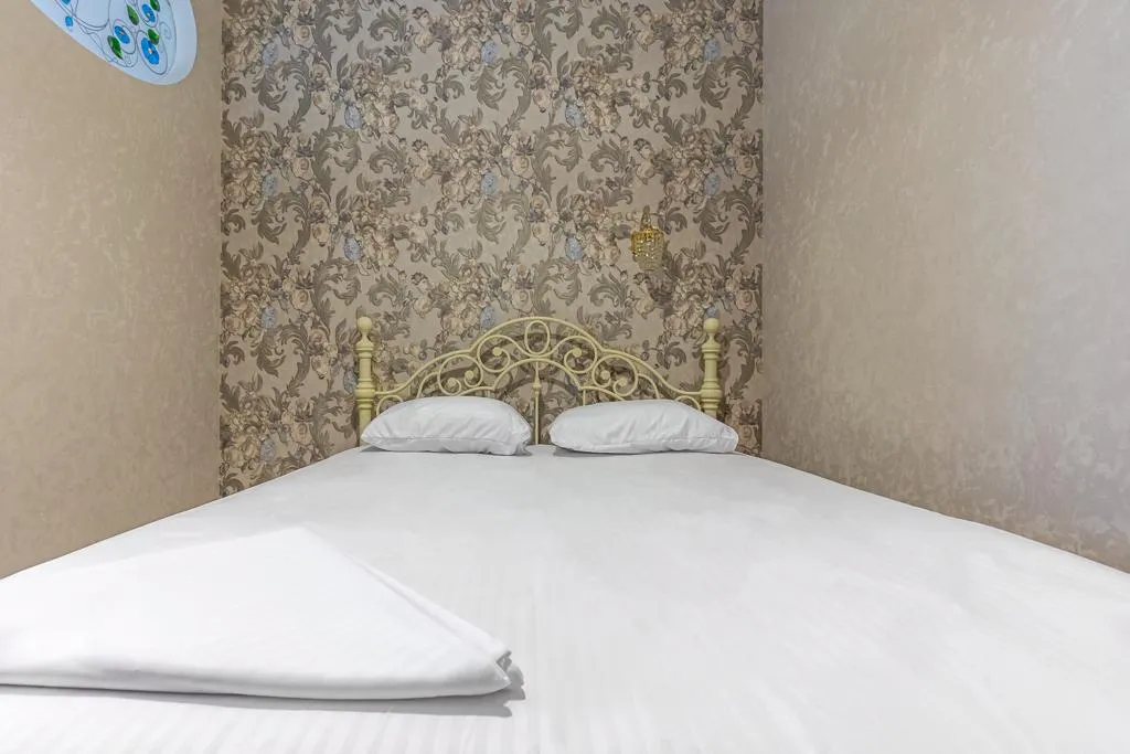 Видовая квартира на набережной с витражными окнами